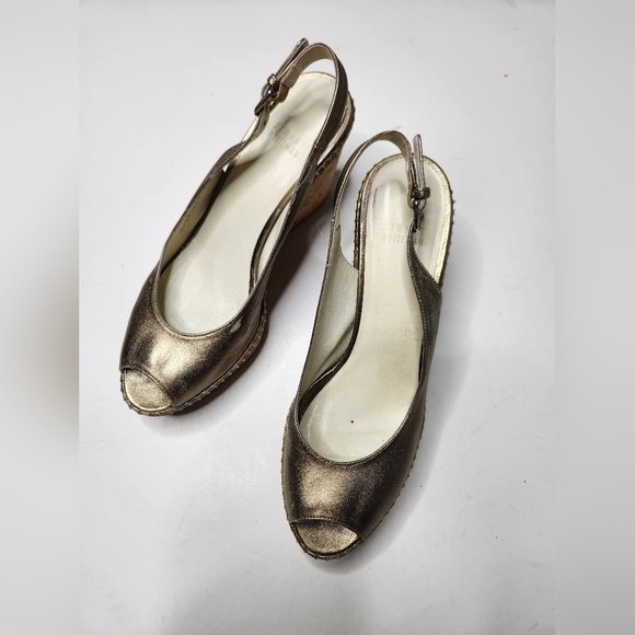 Stuart Weitzman Size 8.5 Metallic Leather Wedge Sandals - Picture 2 of 9